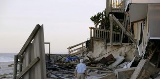 Obama signs Florida disaster declaration after Hurricane Matthew, makes aid available Obama signs Florida disaster declaration after Hurricane Matthew, makes aid available