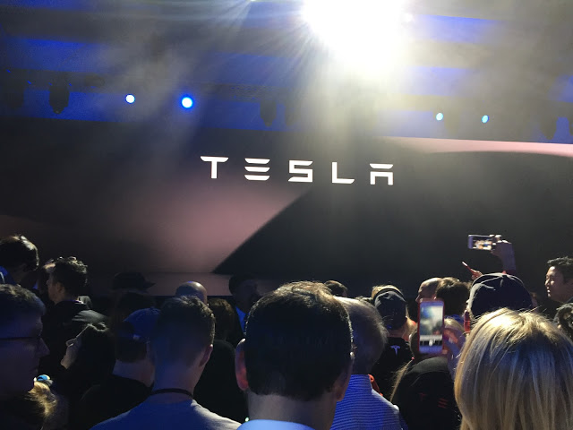 Tesla planning new product events in October 17