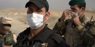 Toxic fumes from sulphur phosphates plant burns in Iraq Mosul Toxic fumes from sulphur phosphates plant burns in Iraq Mosul