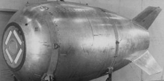 Missing 1950 Nuke found? Diver Finds Strange Wreckage in Pacific Ocean Missing 1950 Nuke found? Diver Finds Strange Wreckage in Pacific Ocean