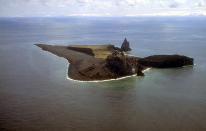 Bogoslof Volcano eruption sparks alert