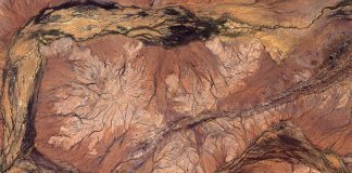 Researchers may have found the oldest evidence of life on Earth Researchers may have found the oldest evidence of life on Earth