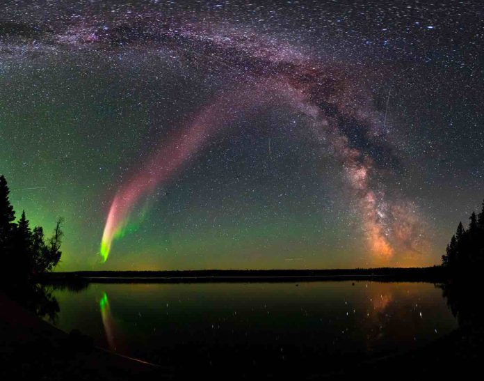 Canadian Scientist Discovers Mysterious New Aurora