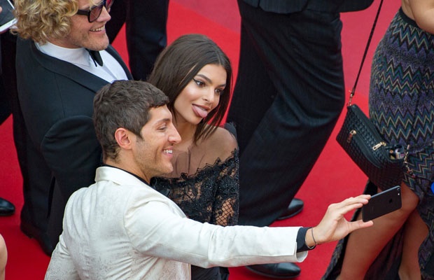 Cannes bans selfies from the red carpet, Report
