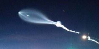 Another Roswell Story? Unidentified flying object spotted by pilots over Arizona Another Roswell Story? Unidentified flying object spotted by pilots over Arizona