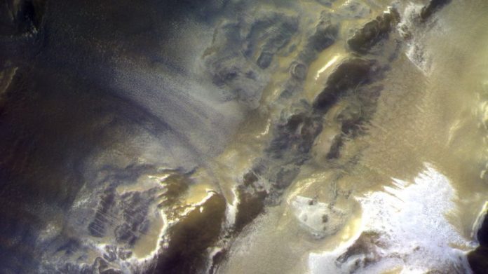 ExoMars' First Images From Orbit Are Absolutely Surreal