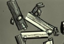 Study: Kilogram of MOF produces 200 ml of water per day/night cycle from dry air, using only solar energy — ScienceDaily