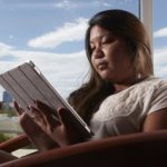 Study: Posture — not screen time — is biggest factor behind neck and shoulder pain — (Details)