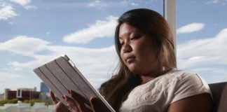 Study: Posture — not screen time — is biggest factor behind neck and shoulder pain — (Details)