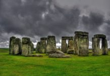 Reports: Builders of Stonehenge ‘were skilled astronomers’ Reports: Builders of Stonehenge 'were skilled astronomers'