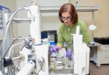 Tech: New microscopy works at extreme heat, sheds light on alloys for nuclear reactors — (Report)