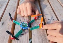 Research: An insect-inspired drone deforms upon impact —