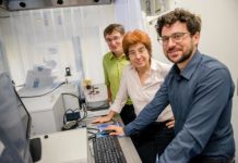 Tech: How ions gather water molecules around them — (Report)