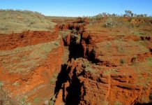 Research: Laughing gas may have helped warm early Earth and given breath to life —