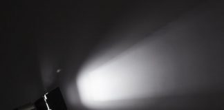 Study: The spotlight of attention is more like a strobe light — (Details)