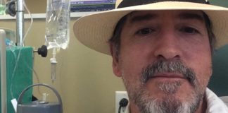 Florida teacher with cancer ran out of sick leave, co-workers didn’t let him down Florida teacher with cancer ran out of sick leave, co-workers didn't let him down