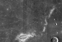 Tech: Unique patterns, visible from backyard telescopes, may be produced by strongly magnetized lava — (Report)