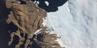 New map of Antarctica shows the icy continent in “stunning detail” New map of Antarctica shows the icy continent in "stunning detail"