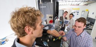 Tech: Integrated quantum chip operations possible, tests show — (Report)