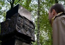 Russians Stalin-era graves: Remains of thousands shot by police Russians Stalin-era graves: Remains of thousands shot by police