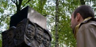 Russians Stalin-era graves: Remains of thousands shot by police Russians Stalin-era graves: Remains of thousands shot by police