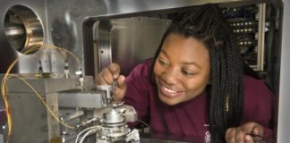 Research: 3D chemical maps of single bacteria —