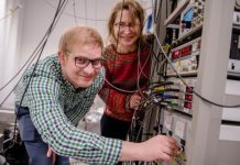 Research: How ice particles promote the formation of radicals —