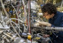 Tech: Toward a new kind of transistor — (Report)