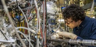 Tech: Toward a new kind of transistor — (Report)