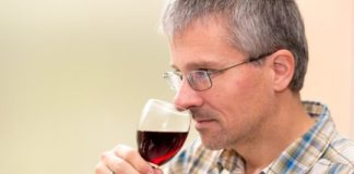 Research: Why animals are better at sniffing complex smells —