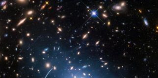 Tech: Faint starlight in Hubble images reveals distribution of dark matter — (Report)