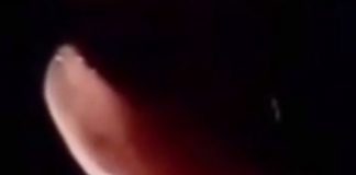 Study: The self-curving cornea — (Details)