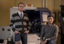 Research: Physicists pinpoint a simple mechanism that makes bacteria resistant to antibiotics —