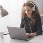 Study: How listening to music ‘significantly impairs’ creativity — (Details)