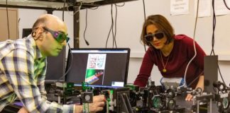 Tech: First sypersymmetric laser array — (Report)