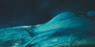 Research: Mystery of green icebergs may soon be solved —