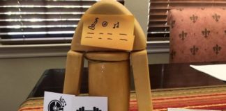 Study: Robots for joy, robots for sorrow — (Details)