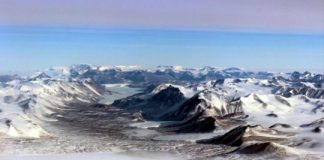 Research: Biodiversity patterns in Antarctic Dry Valleys —