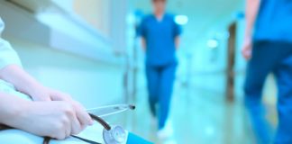 Study: Women who work two or more night shifts in one week may have a greater risk of miscarriage the following week — (Details)