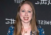 Chelsea Clinton confronted By NYU Students For New Zealand Mosque Attacks Chelsea Clinton confronted By NYU Students For New Zealand Mosque Attacks