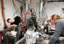 Tech: Behavior of ‘trapped’ electrons in a one-dimensional world observed in the lab — (Report)