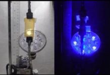 Tech: Muscle-like material expands and contracts in response to light — (Report)