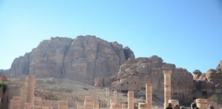 Offbeat: Better labor practices could improve archaeological output —