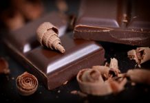 Tech: The smell of dark chocolate, demystified — (Report)