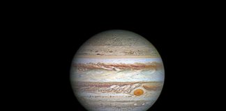 Tech: Finding elusive giant planets — (Report)