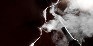 Mystery vaping illness linked to sixth death (Reports) Mystery vaping illness linked to sixth death (Reports)