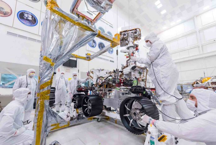 NASA prepares the Mars 2020 rover (Watch)