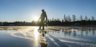 Research: Why is ice so slippery?