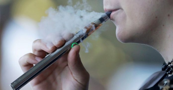 Popcorn lung: Canadian Teen first case of life-threatening vaping injury