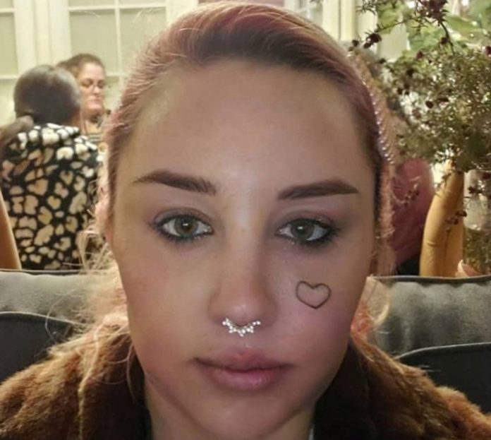 Amanda Bynes Debuts A New Face Tattoo (Photo)